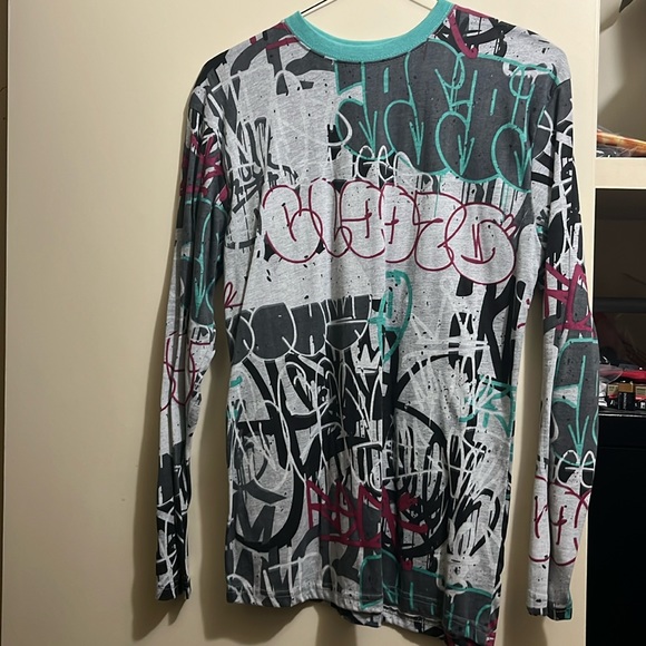 Shirt - Picture 1 of 1